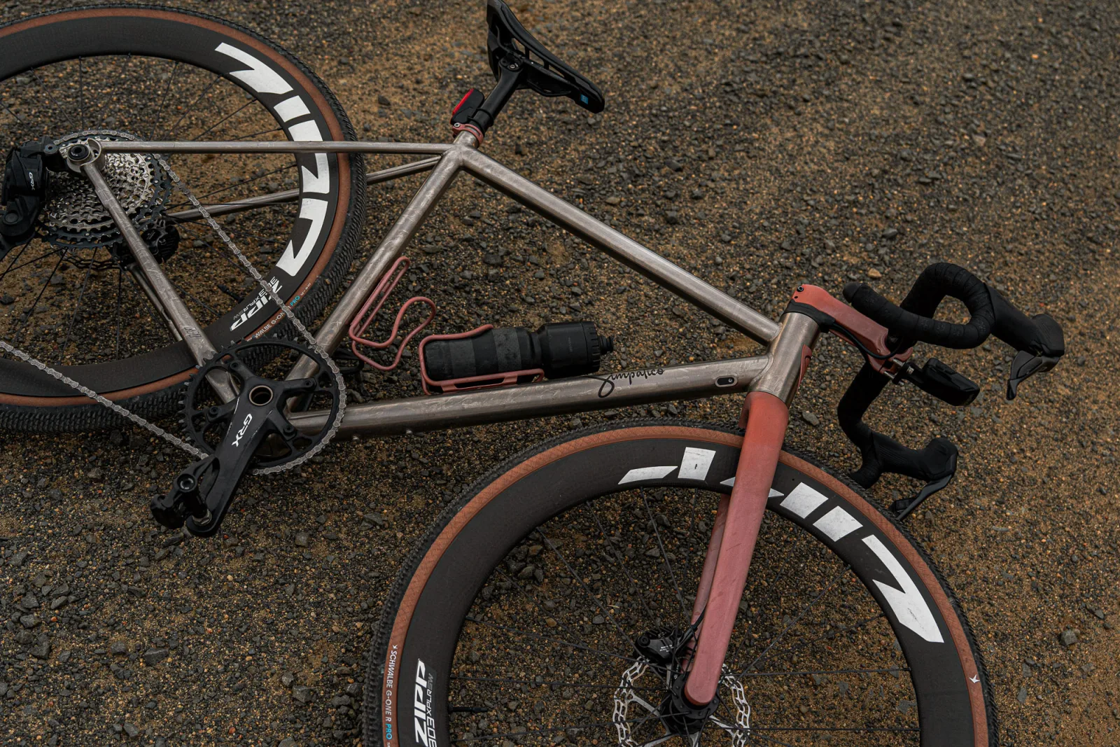 Allure Bronze detail