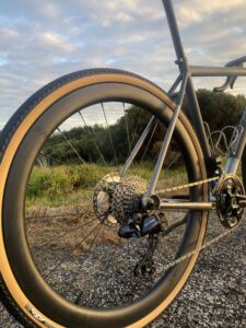 NVISAGE AR45 rear wheel with bronze hub