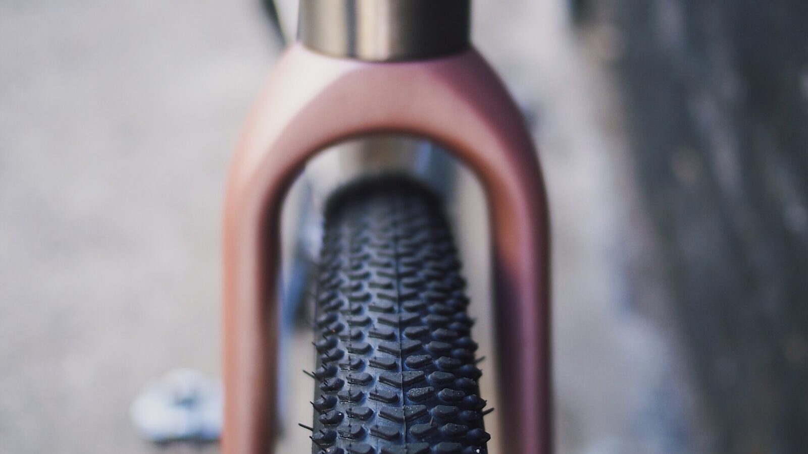 Simpatico N1 gravel configuration cockpit tire clearance detail